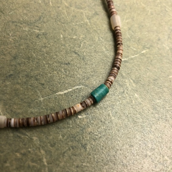 Shell choker - Picture 2 of 3